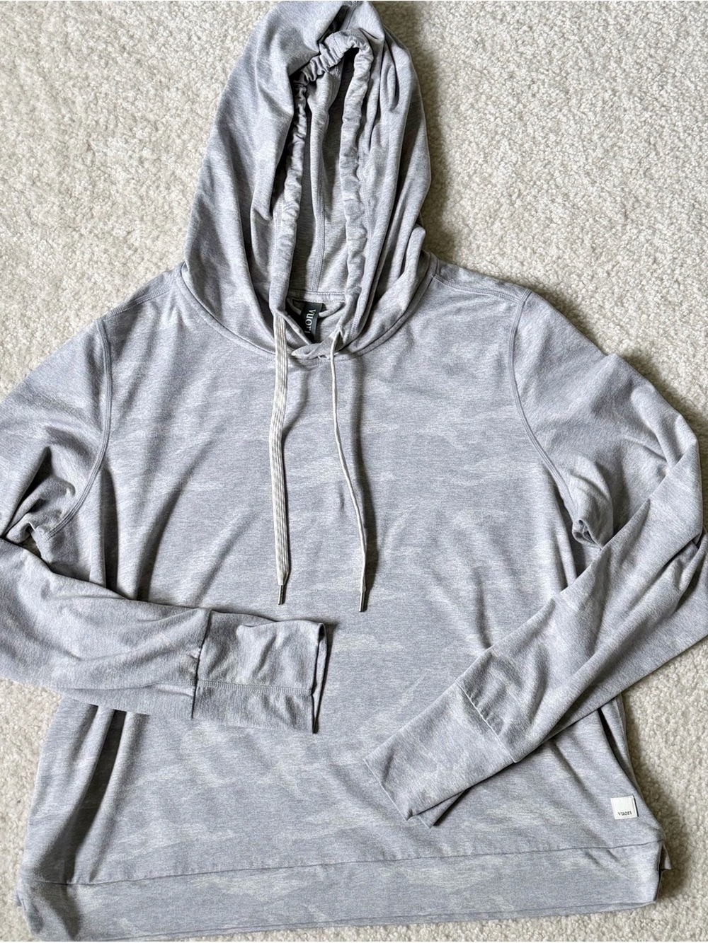 Vuori Light Gray Camo Pullover Hoodie Top size large